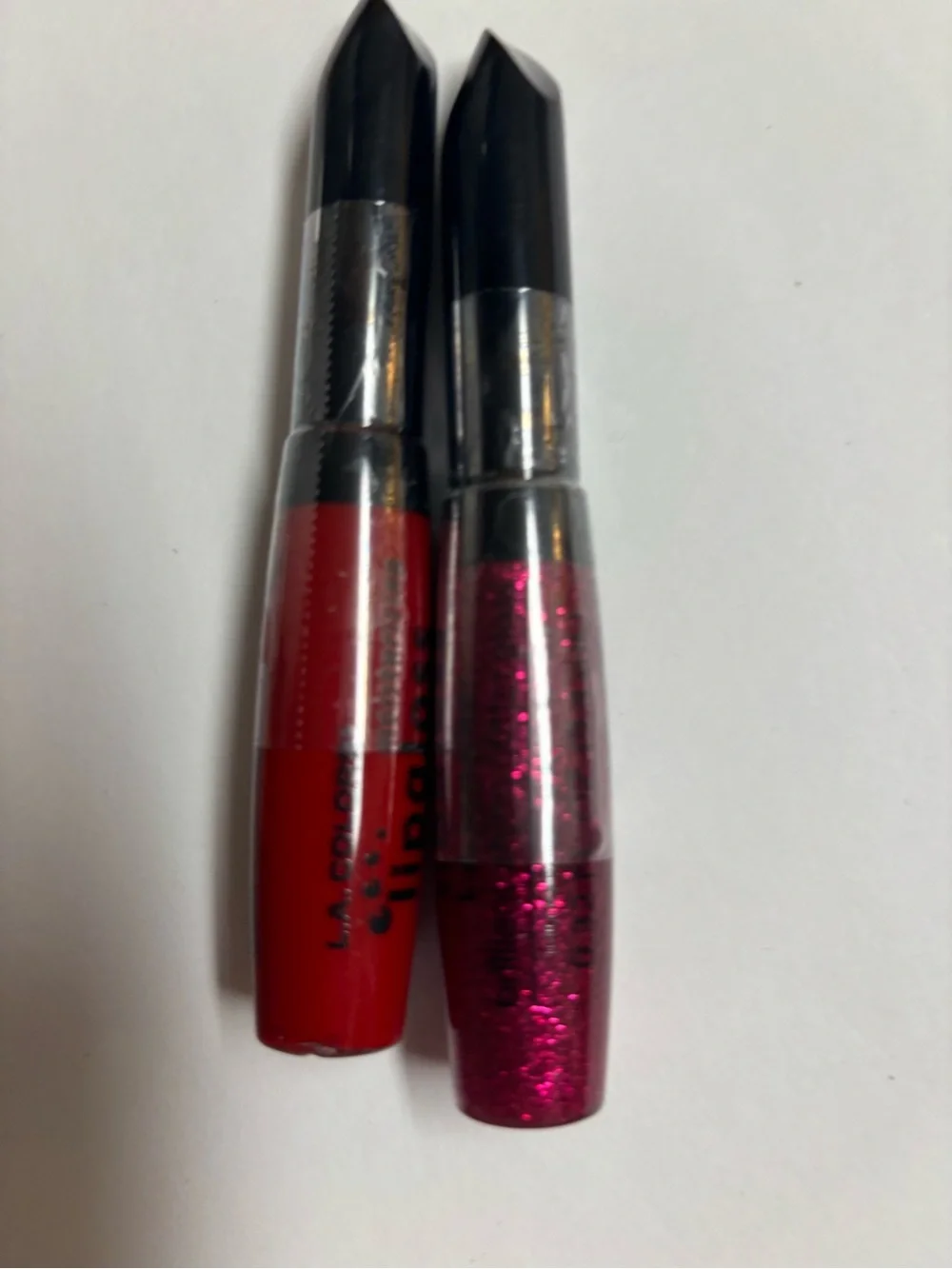 L.A. Colors Lip Gloss Duo - Red & Sparkling Pink